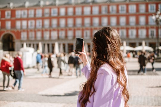 Nat Geo Day Tour: Een vorstelijke Experience. De geschiedenis en keuken van Madrid