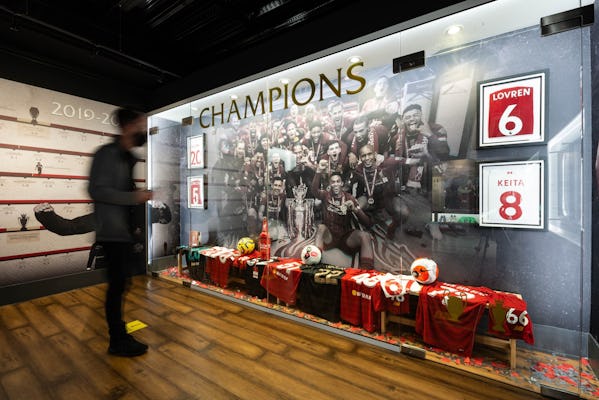 Bilhete de entrada para o museu do Liverpool FC no Estádio Anfield