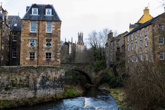 1-hour Tour of Edinburgh with a Local