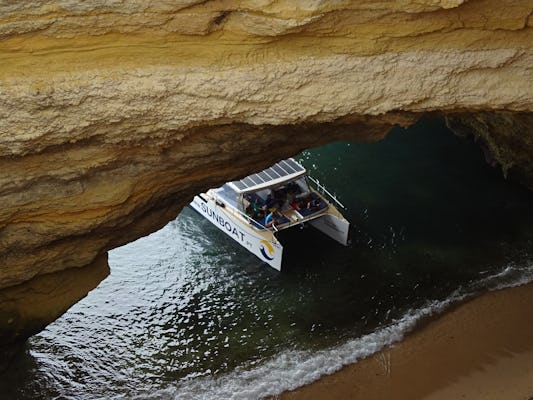 Algarve's coast and Benagil Cave cruise from Portimão