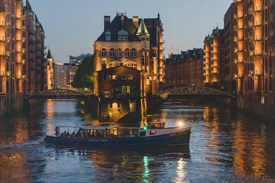 Hamburg evening lights cruise