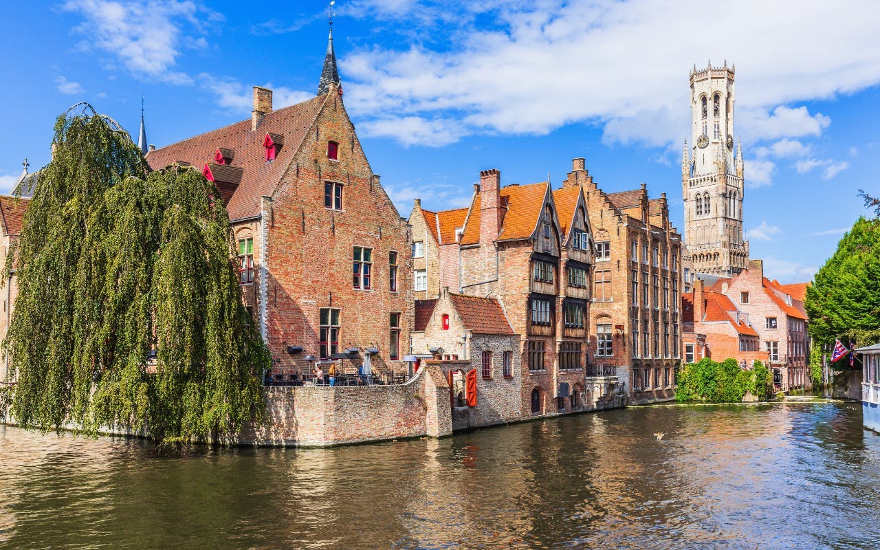 Viagem de um dia a Bruges e passeio a pé autoguiado