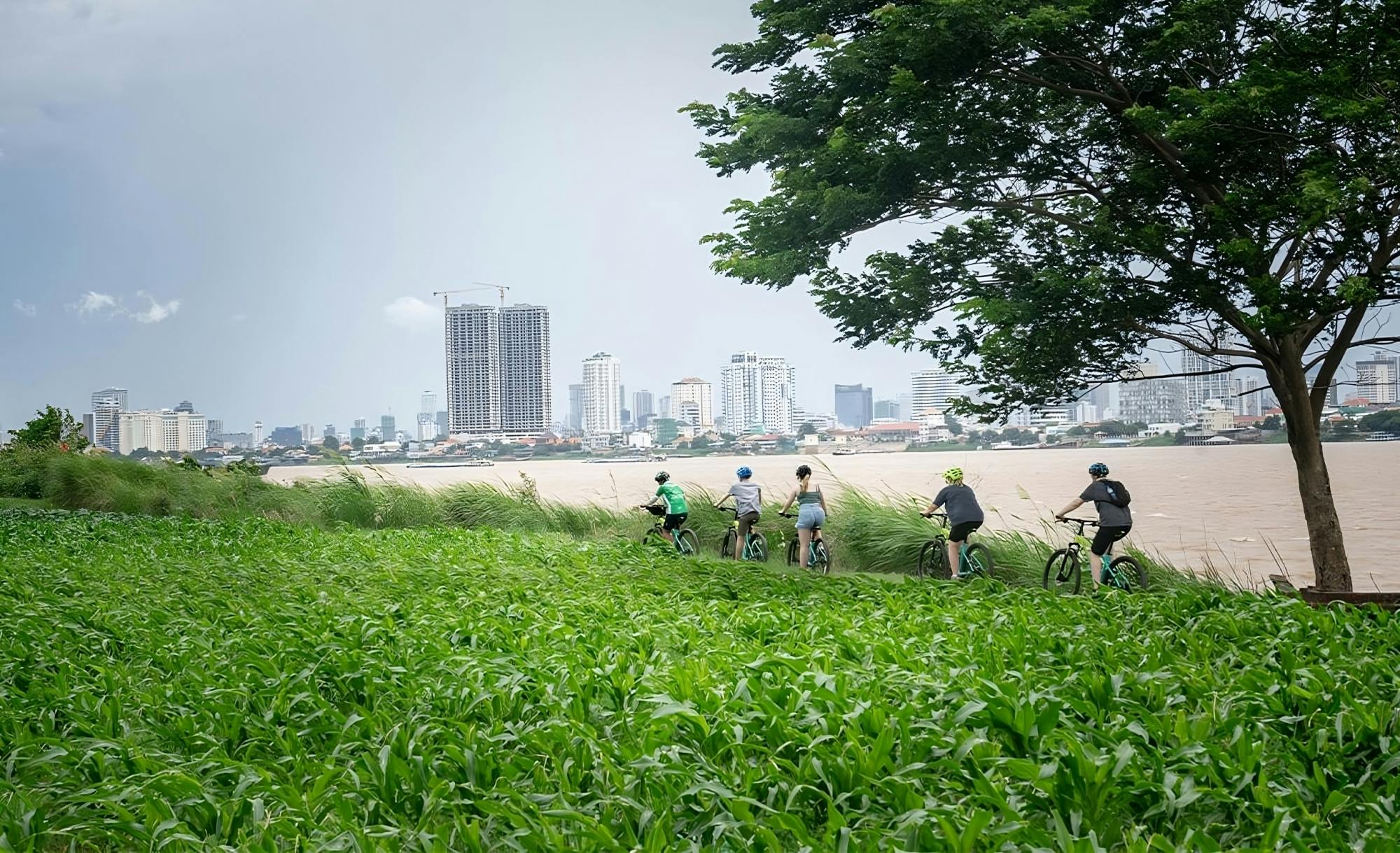 Półdniowa przygoda rowerowa z Phnom Penh na Silk Island