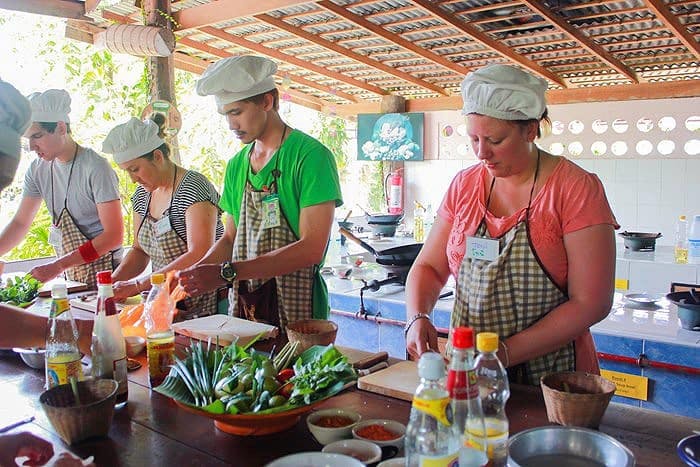 Cooking Class by Baan Hongnual Cookery School