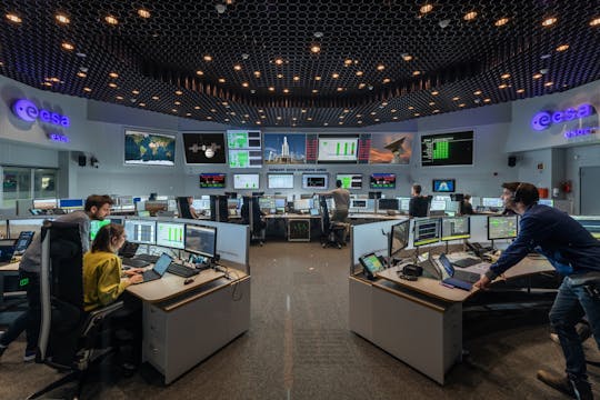 Visita guidata dell'Agenzia spaziale europea a Darmstadt