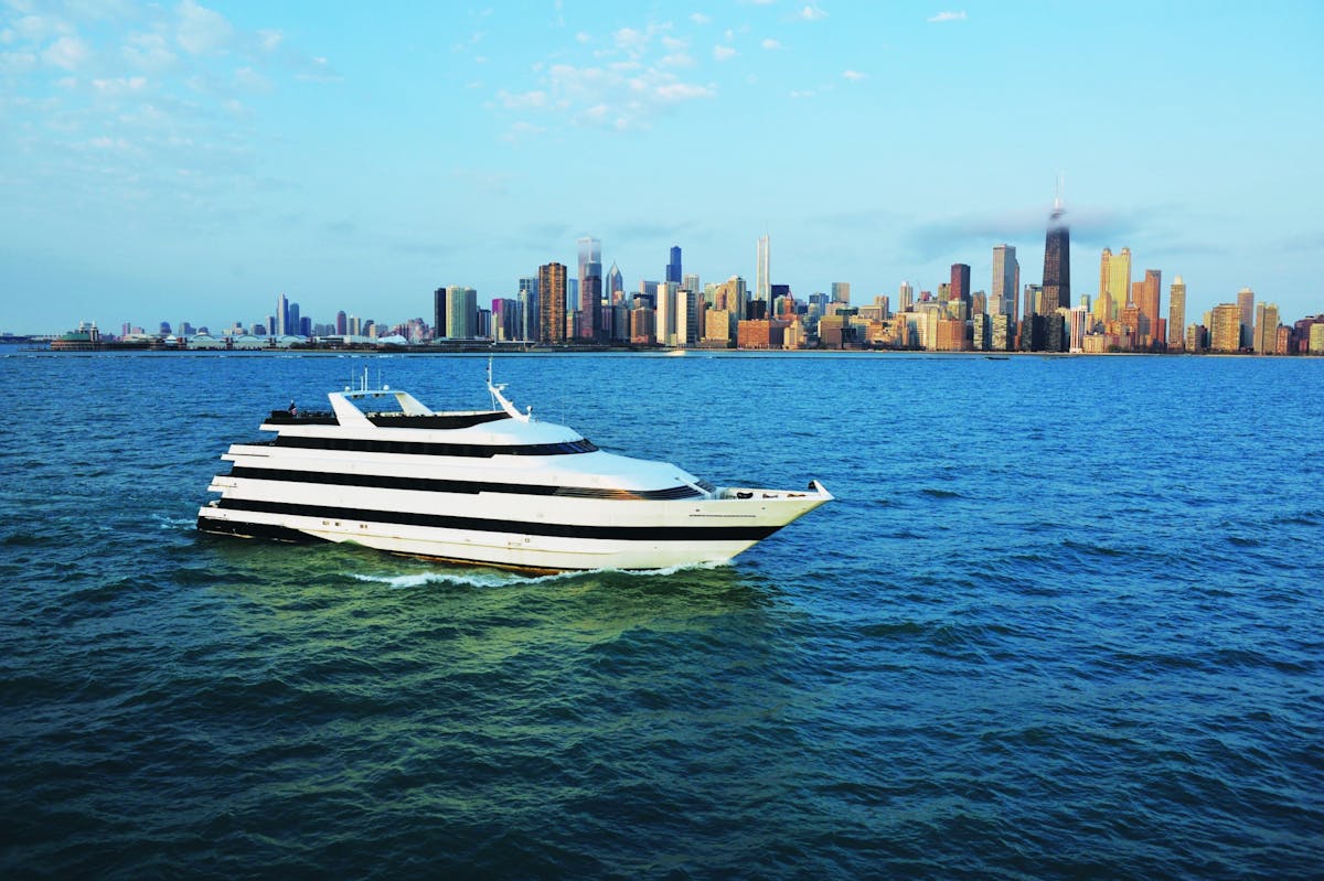 Crociera con brunch Chicago Premier sul Lago Michigan