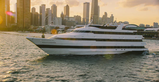 Chicago Odyssey Lake Michigan dinner cruise