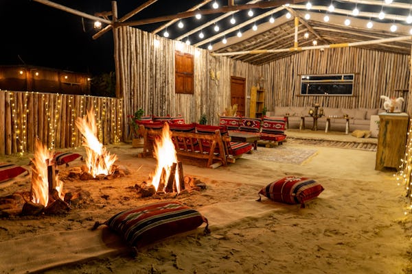 Experiencia Al Marmoom Oasis que incluye cena beduina