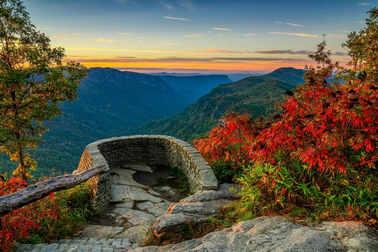 Blue Ridge Parkway Self-Guided Audio Tour from Asheville to Roanoke
