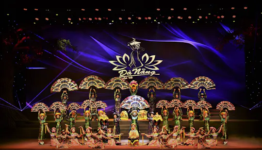 Traditional Vietnamese show in Da Nang