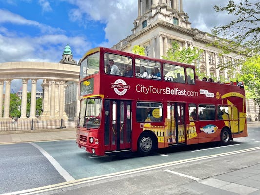 Autobus hop-on hop-off z Belfastu czynny 24 i 48 godzin