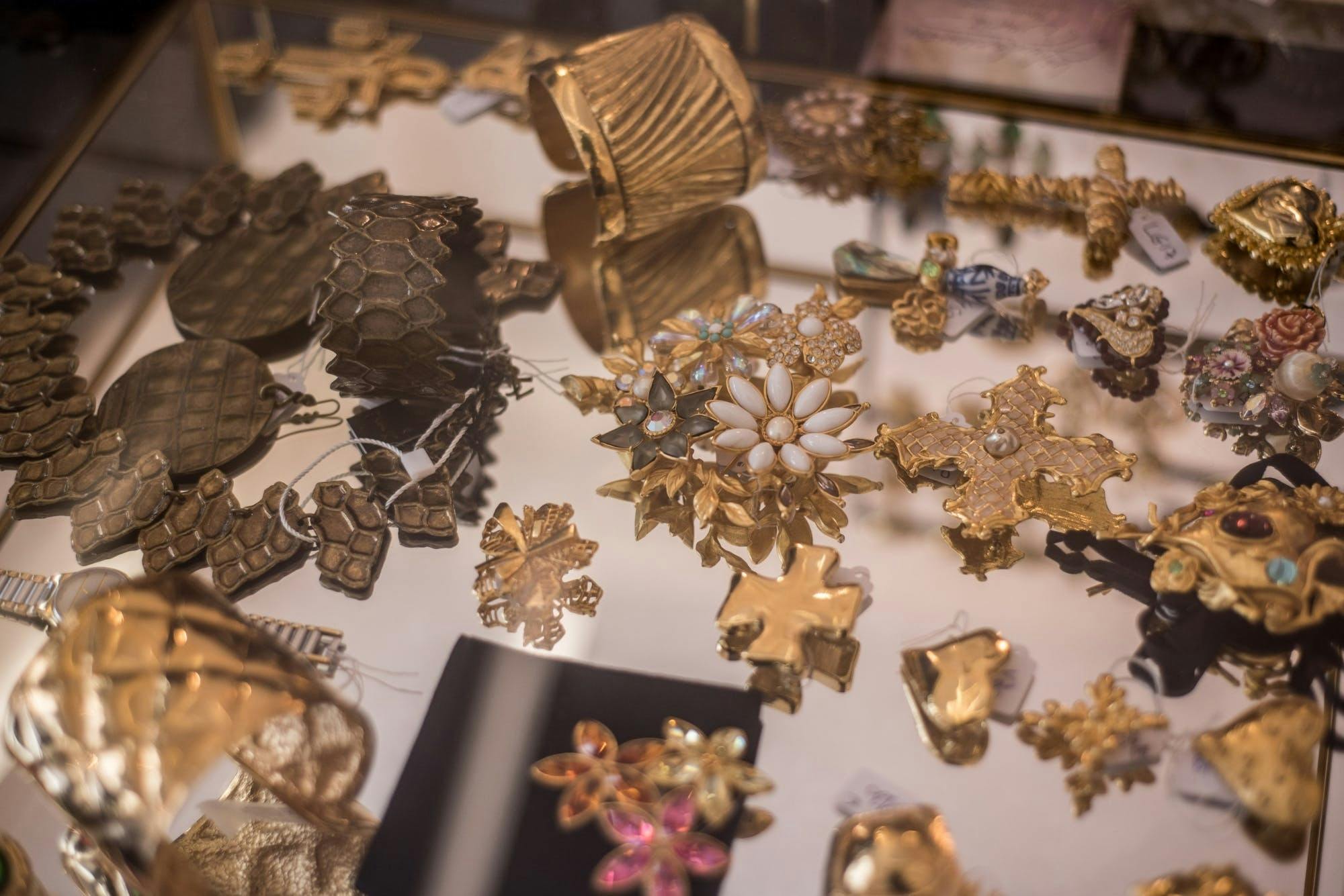 Vintage pop-up store with retro fashion show tickets