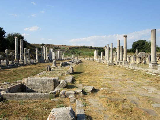 Nat Geo Day Tour: Vrouwen van Antalya, van vroeger tot nu