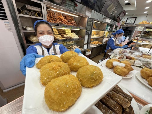 Tour privato di degustazione di cibo di strada a Pechino negli Hutong
