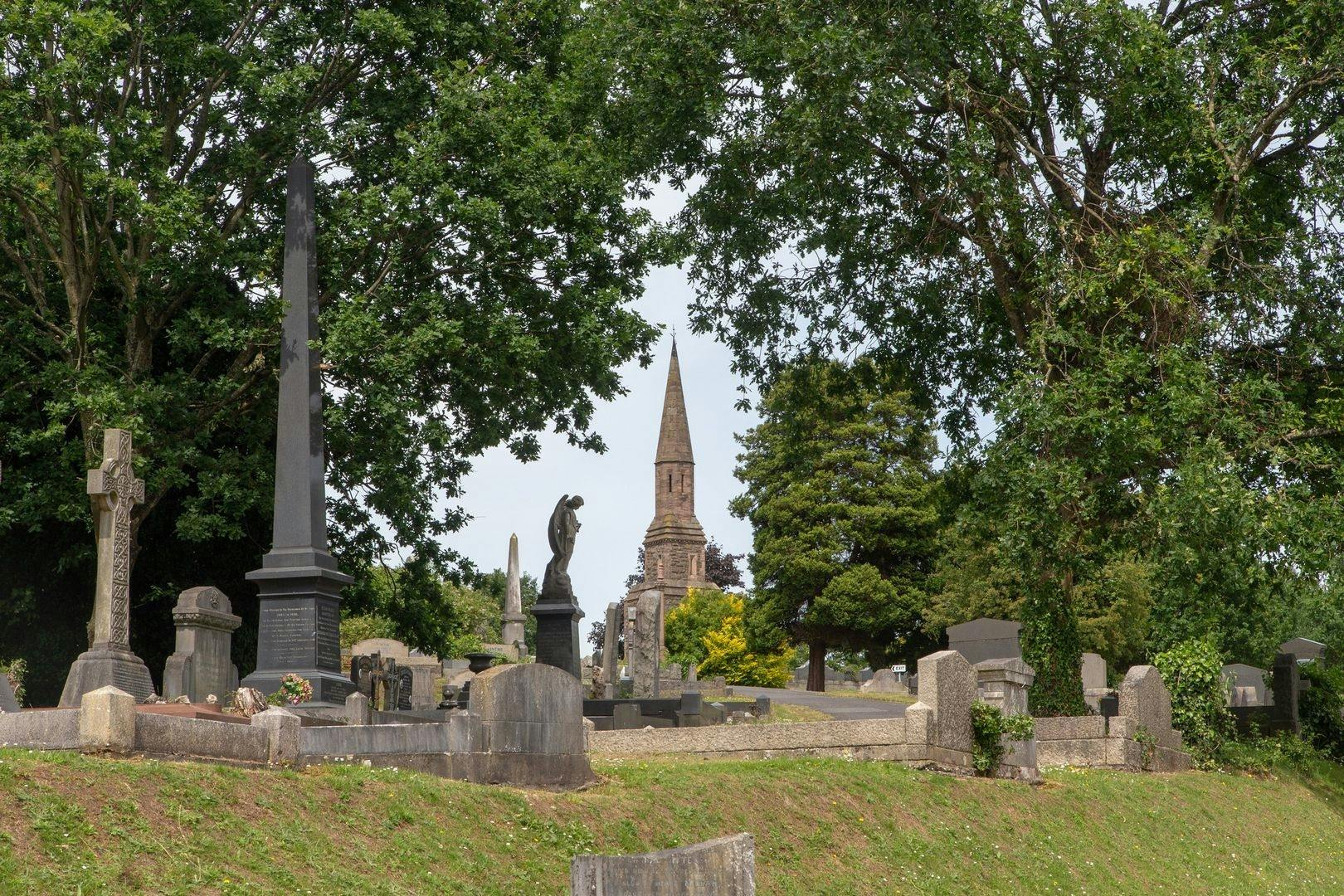 Selbstgeführte Audiotour zum Friedhof von Belfast
