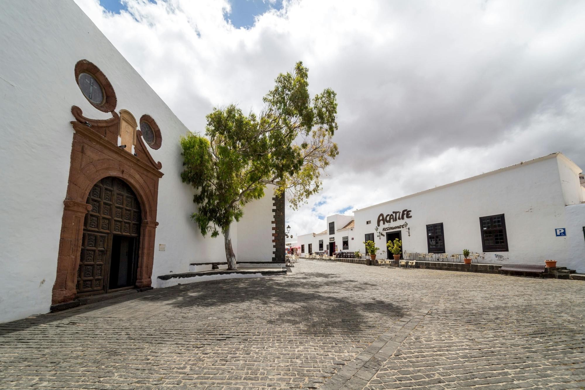 Northern Lanzarote Tour with Jameos del Agua and Teguise