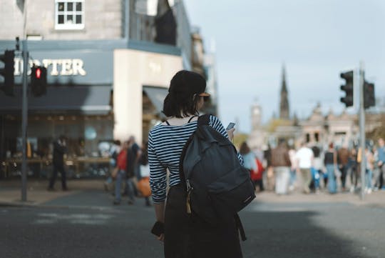 Visita guiada con audio en la aplicación de lugares imprescindibles del casco antiguo de Edimburgo