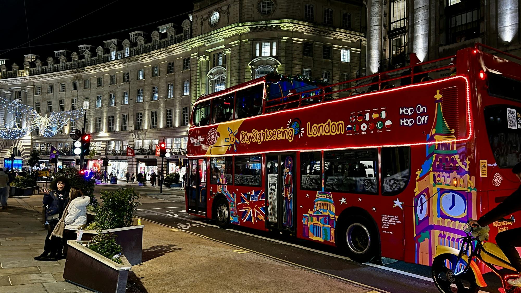 London Christmas lights tour