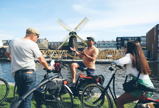 Amsterdam guided city bike tour
