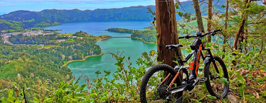 Guided Eletric Mountain Bike Tour in Sete Cidades
