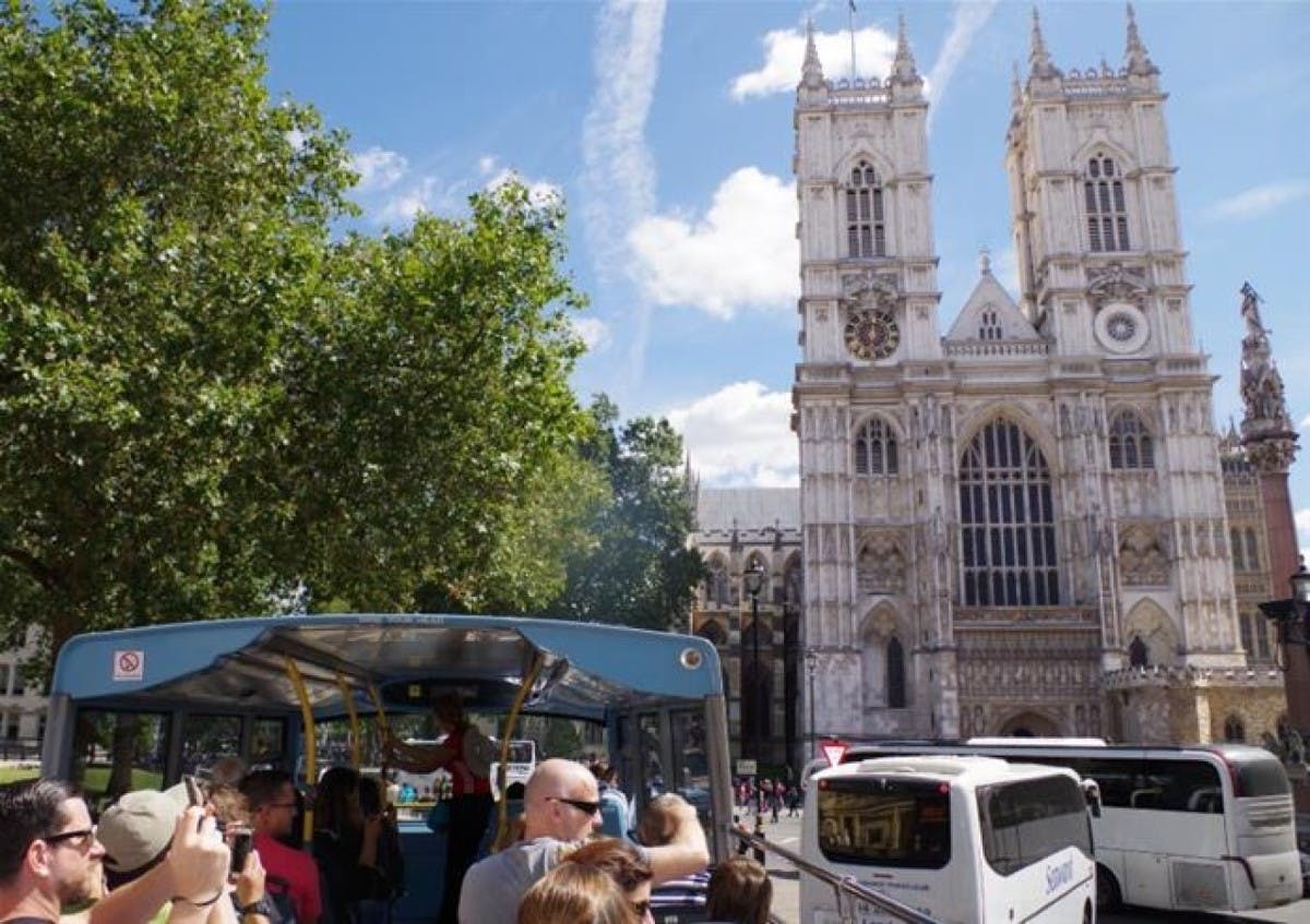 Westminster Abbey tickets with 48-hour hop-on hop-off bus tour