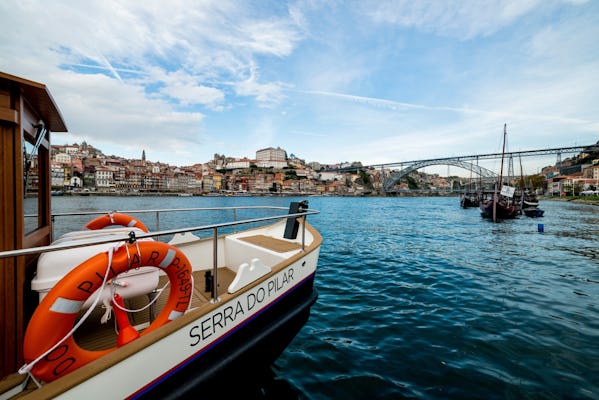 Veerboot op de rivier de Douro