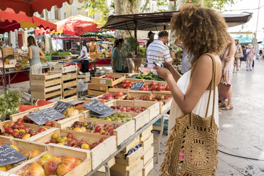 Luberon markets and villages from Aix en Provence