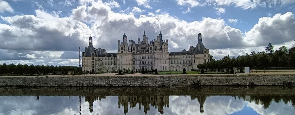 A day in Chambord and Chenonceau with private lunch from Tours