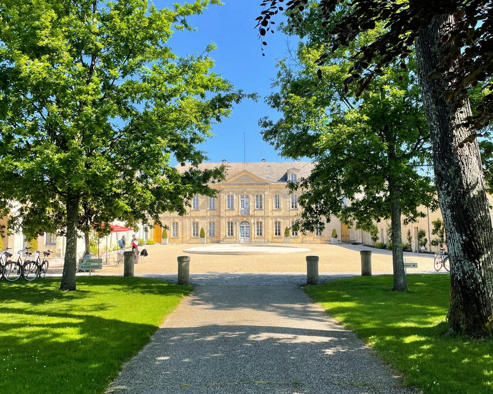 Tour matutino del vino por el Médoc.