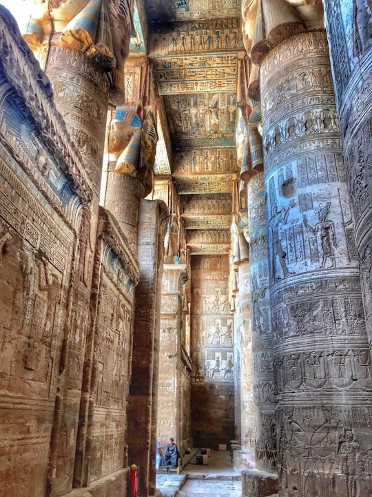 Temple de Dendérah, Vallée des Rois, croisière en felouque et déjeuner au départ d'Hurghada