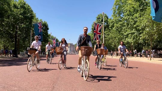Marcos e joias: passeio de bicicleta particular pela Royal London