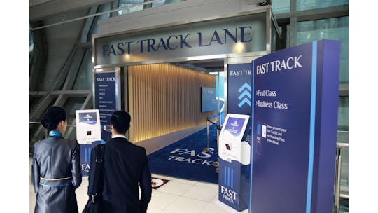 Geführter Fast-Track-Lane-Service am Flughafen Bangkok Suvarnabhumi
