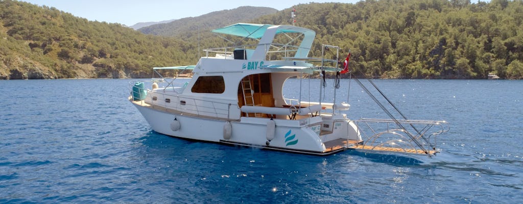 Fethiye VIP Yachtfahrt bei Sonnenuntergang