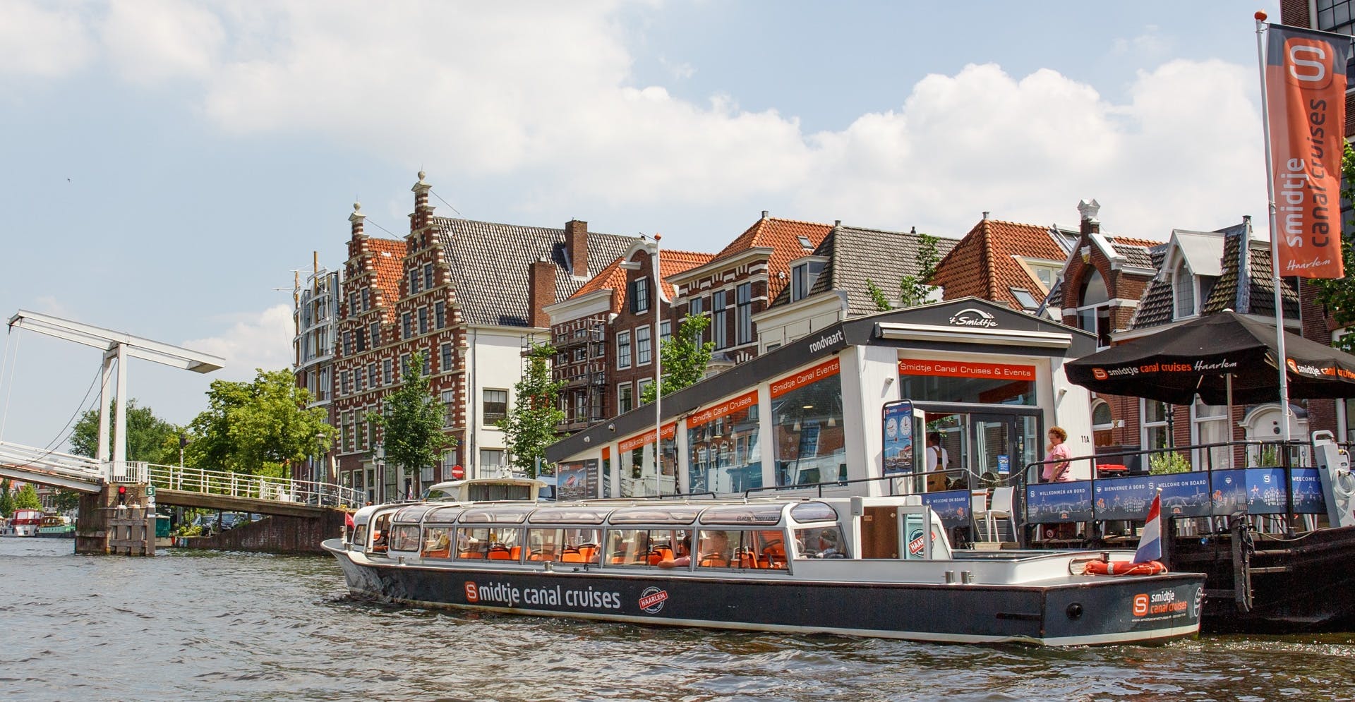 Guided Mill to Mill cruise across the Spaarne river