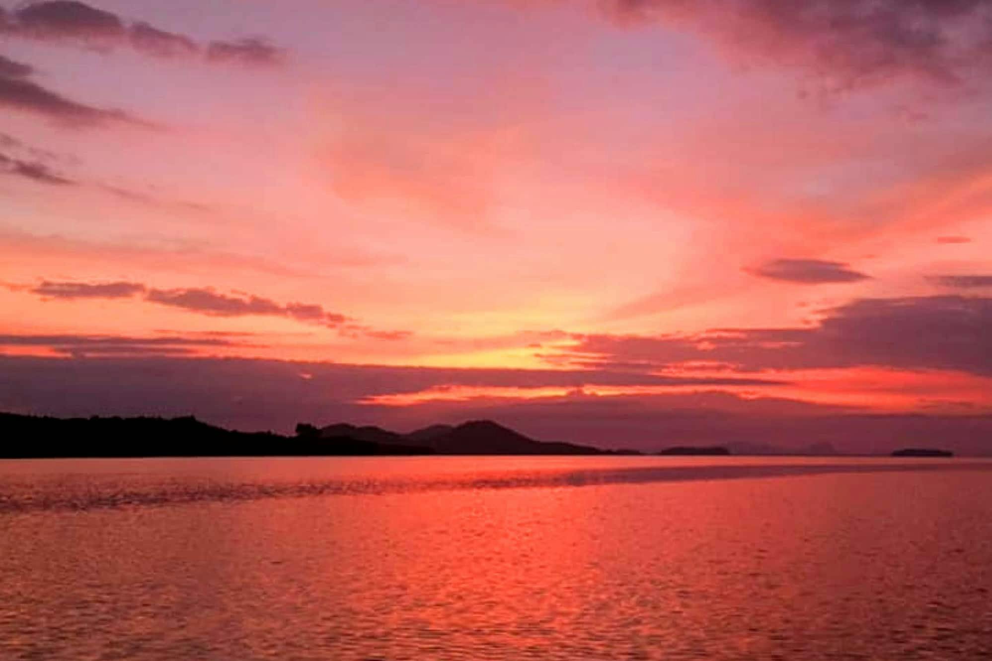 Ko Lanta Sunrise Boat Trip