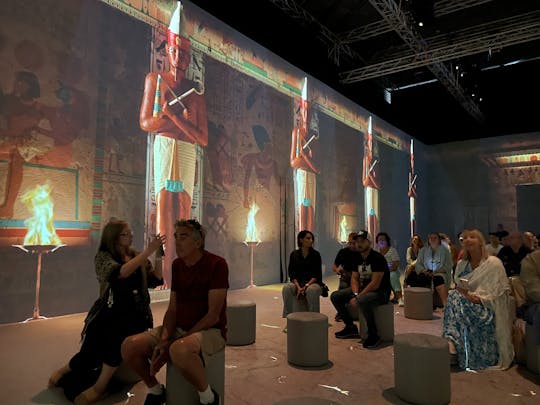 Visita guiada ao Grande Museu Egípcio com show imersivo de Tutancâmon