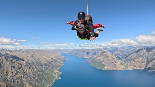 15,000ft Skydiving Experience in Queenstown