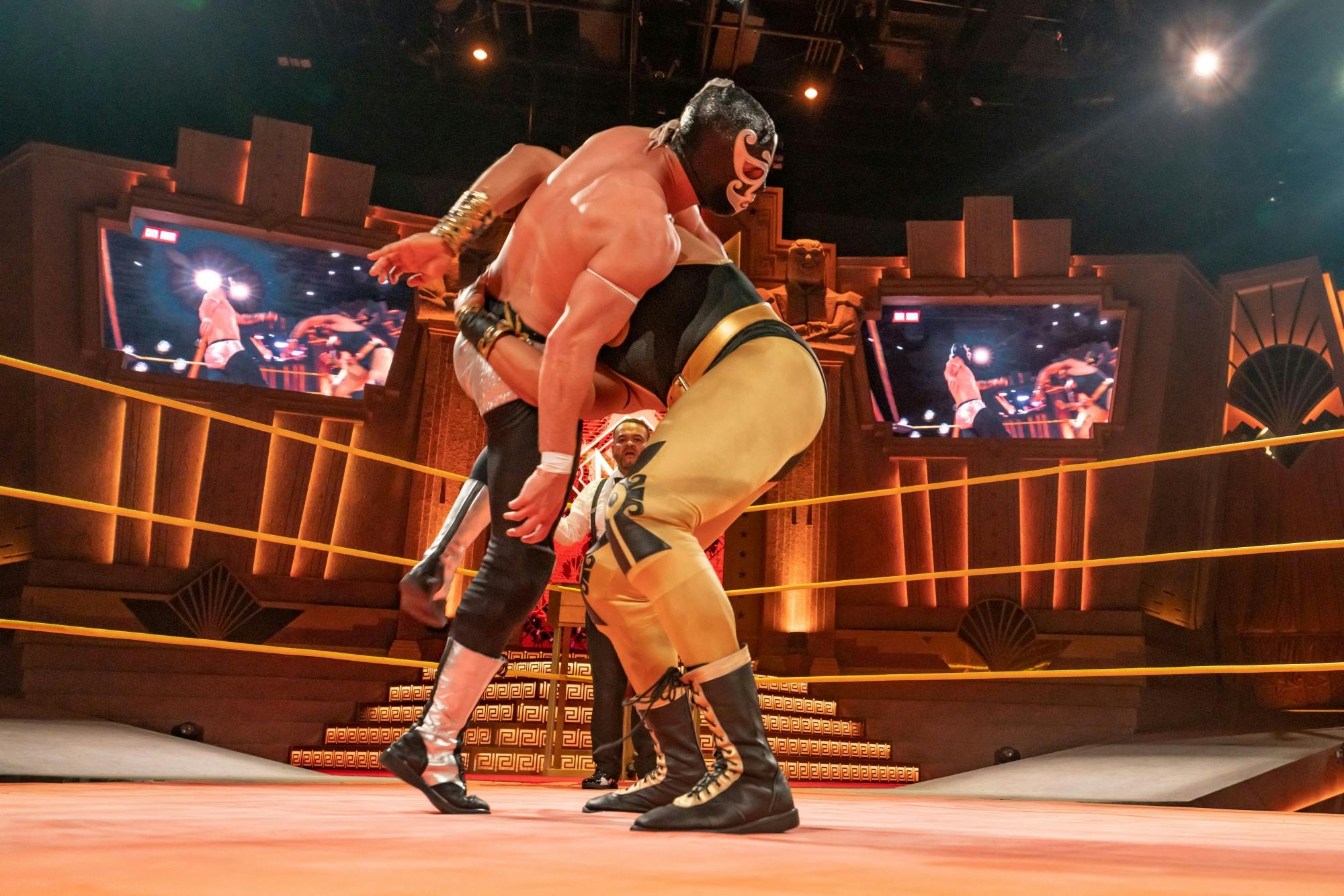 Luchatitlán Lucha Libre Show in Cancun Ticket