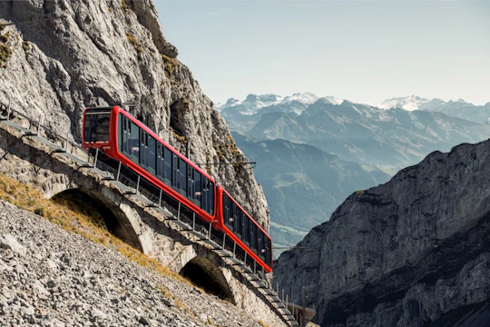 Mt. Pilatus self-guided golden roundtrip from Lucerne with boat cruise