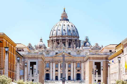 St. Peter's Basilica and Dome Audio Guided Tour with Entrance Tickets