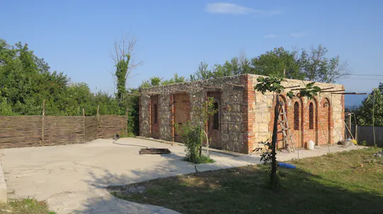 Tour de vinos en grupos pequeños desde Kutaisi