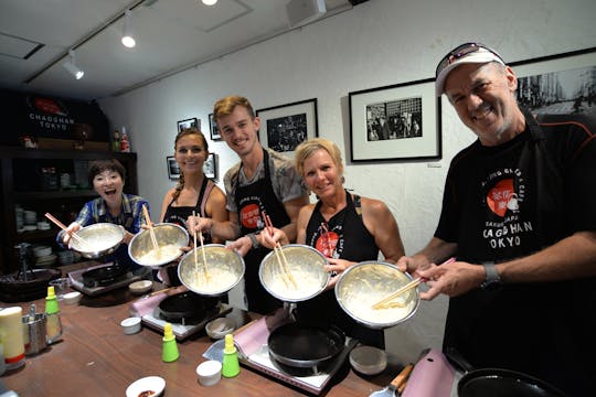 Lezione di cucina Okonomiyaki a Tokyo
