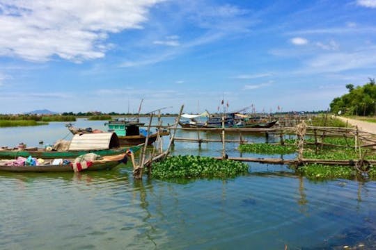 Excursão de bicicleta de meio dia à Ilha Cam Kim saindo de Hoi An