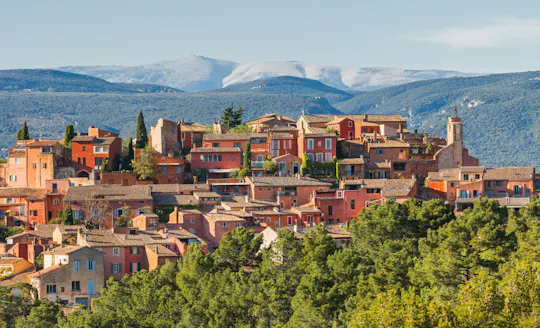Full-Day Luberon and Châteauneuf-du-Pape Guided Wine Tour