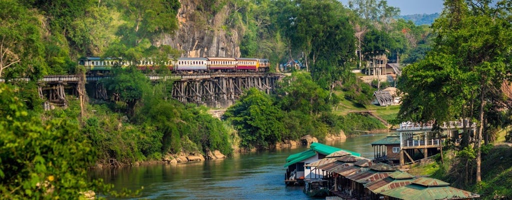 Tour por el puente del río Kwai con paseo en tren, barco de cola larga y almuerzo