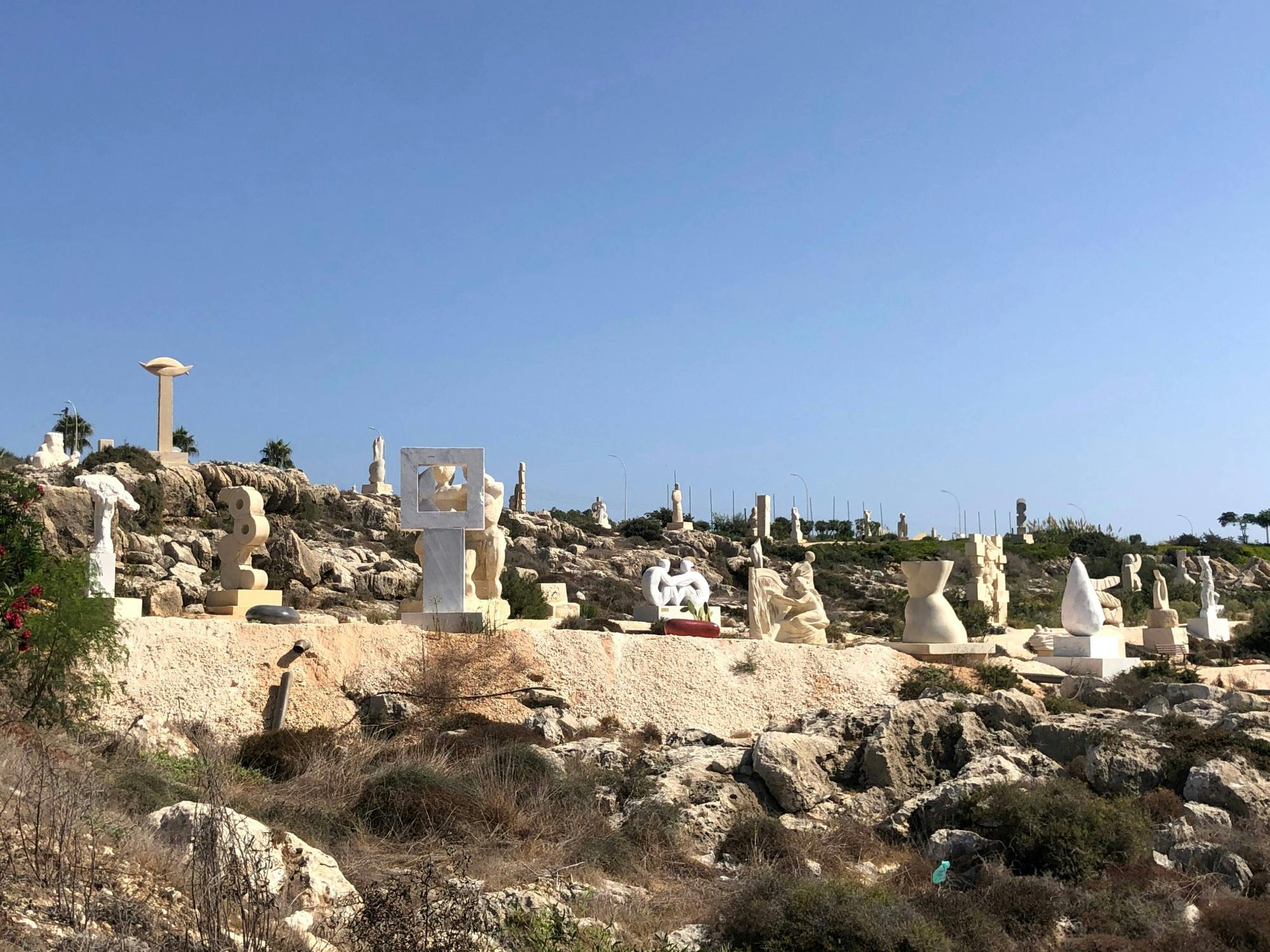 Tour panoramico guidato con degustazione di vini a Protaras