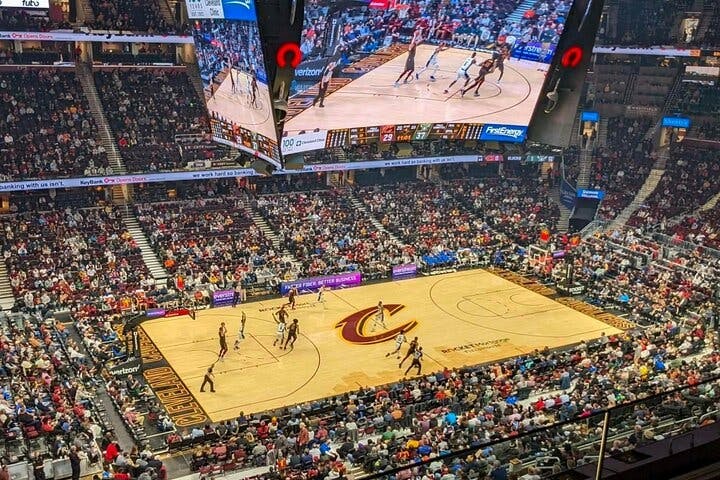 Partita di basket dei Cleveland Cavaliers al Rocket Mortgage Fieldhouse