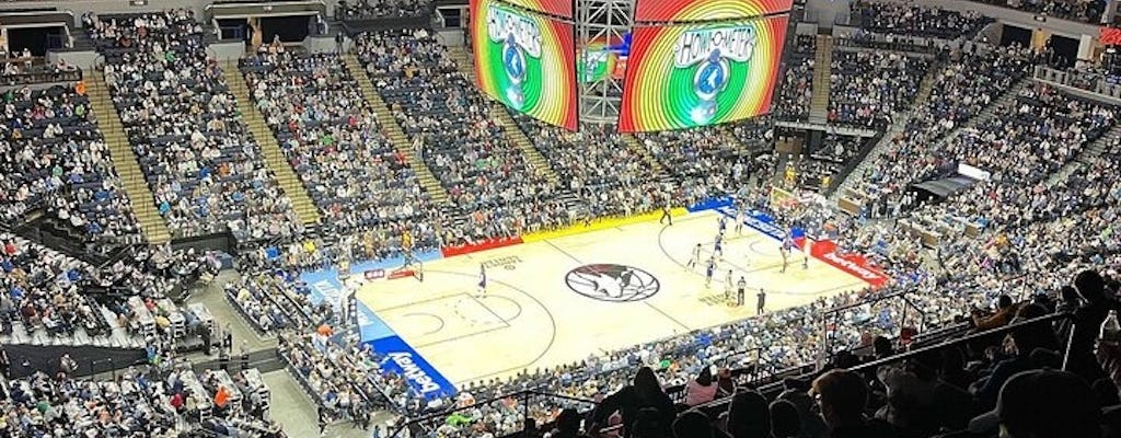Partita di basket dei Minnesota Timberwolves al Target Center