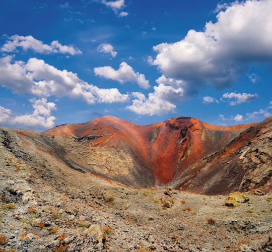 Lanzarote Volcanoes and Caves Tour from Fuerteventura