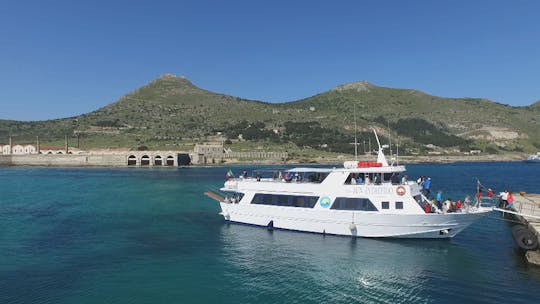 Shuttle tour of Favignana and Levanzo islands from Trapani